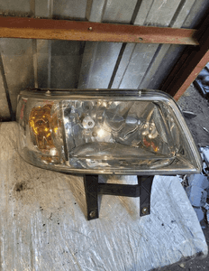 Transporter T5 lampa prawa przednia 7H1941016J 1