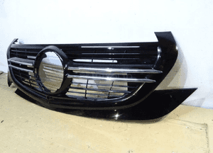 ATRAPA,GRILL MERCEDES EQC W293 a293 AMG kamera ok 3