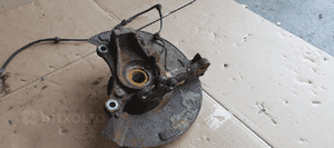 Zwrotnica piasta prawy przód przednia prawa Citroen C5 III 2.0 HDI 4