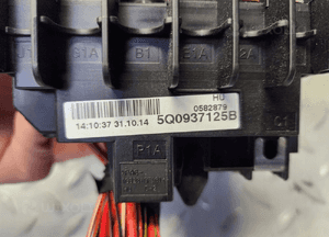 Octavia iii skrzynka bezpiecznikow 5Q0937125B 2