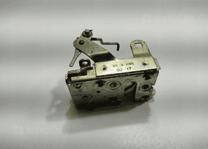 Zamek drzwi prawy przód przedni land rover defender 1999-2014 europa 4