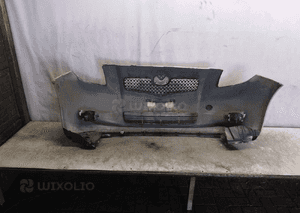 Zderzak przód przedni toyota yaris 2 ii 1E7 srebrny halogeny 4