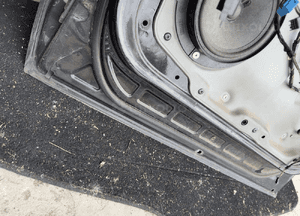 MERCEDES b 245 drzwi prawe przód c 191  czarne szyba zamek klamka chrom 7