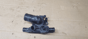 Obudowa termostatu króciec Renault Laguna III 2.0 DCI 8200801570 1