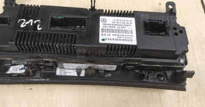 MERCEDES E 207 / E 212 panel klimatronic 13