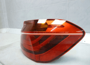 Bmw 2 F45 lci lift lampa prawa tył tylna  5 pin 3