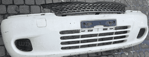 Toyota Yaris Verso zderzak przód przedni grill 3