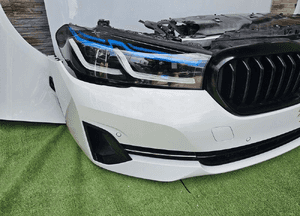Maska lampy pas błotnik zderzak bmw 5 G30 lci A300 3