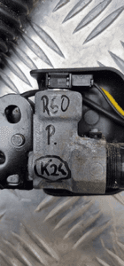 Mini R60 countryman napinacz pasa prawy przód przedni 9806924 11