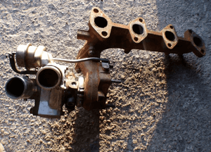 Toyota corolla 2.0 d turbosprężarka 17201-27060 2