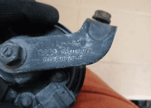 Klakson sygnał dźwiękowy Audi A4 B5 FL 4B3951221A 8D0951229F 8