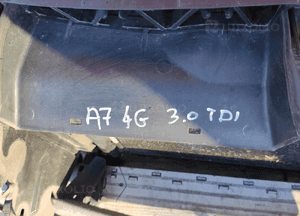 Audi A7 4G 3.0 tdi crt automat pas przedni wzmocnienie chłodnice wentylator 13