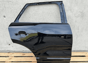 Drzwi tyl tylne prawe audi Q2 81A 2017- ladne wlkp 1