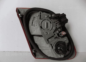 Mercedes W210 Lampa Tylna w Klapę Prawa - 11865 4