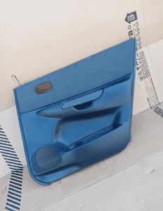 Boczek tapicerka prawy tył tylna prawa Mazda Premacy 2