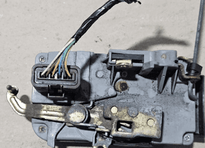 Peugeot 807 Citroen C8 zamek drzwi przód przednich prawy lewy 5