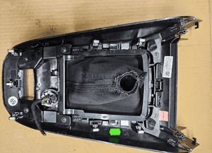Peugeot 308 T9 panel środkowy mieszek zmiany biegów 2