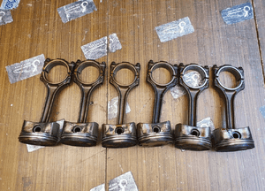 Tłok Tłoki 078M Korbowód Panewki 3.0 V6 ASN Audi A4 B6 A6 C5 VW 18