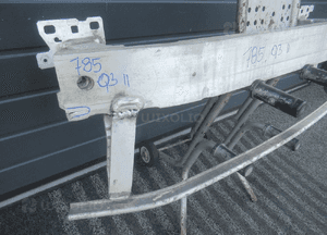Belka przednia przód zderzaka audi Q3 ii 83A 83A807109 2018 14