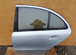 MERCEDES E 211 drzwi szyba zamek listwa tylne lewe sedan 2