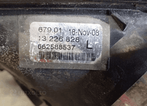 Halogen lewy opel insignia 2