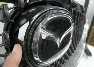 Mazda 6 gj lift 2018- grill atrapa GSH7-50712 uszkodzony 6