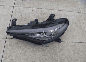 Alfa romeo giulia lampa lewa xenon led 50564104 oryginał igła europa kompletna 1