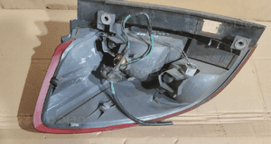 Lampa prawa tył tylna subaru legacy iv 4 kombi 3