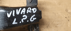 Zawiasy drzwi lewy przód OPEL VIVARO TRAFIC III 804005400R 5