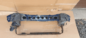 Pas przedni wzmocnienie belka zderzaka przód Ford Focus MK3 1