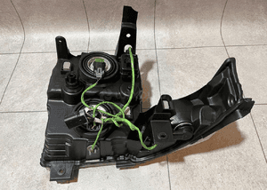 Jeep commander xk xh lampa prawa oryginał uk bdb 8