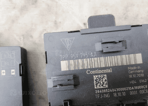 Moduł drzwi Porsche Cayenne 2 II 7PP959795AA 3