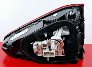 VW Volkswagen TOURAN II 15- Lampa Tylna Prawa w Klapę 5TA945094D 5