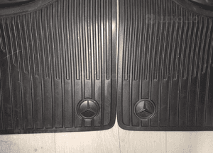 MERCEDES BENZ G63 chlapacz A4638892700 A4638892800 6
