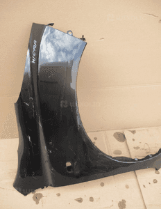 Błotnik prawy przód przedni nissan micra K12