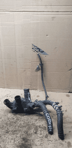 Obudowa termostatu termostat węże Seat Cordoba 1.4 8V 030121117N 1