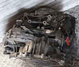 Skrzynia biegów kia carens iii 2.0 crdi 16V 140KM T81ADP 2008 2