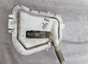 Zbiorniczek spryskiwaczy Bmw 3 E46 tył kombi 8374557 1