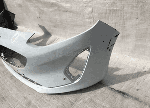 Ford fiesta MK8 zderzak przedni 3