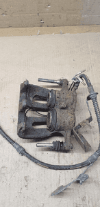 Zacisk hamulcowy lewy przód Peugeot 407 3.0 4
