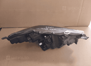 Lampa przód przednia full led prawa lewa toyota yaris iv 4 24R uk 12