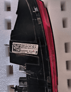 Audi OE 4K5945094B lampa tylna zespolona 3