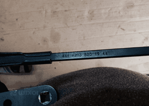 Ramie wycieraczki prawy przód wycieraczka Mercedes W203 A2038201944 6