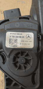 Pedał potencjometr gazu Mercedes GL X166 W166 3.0 CDI A1663000004 5