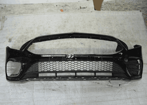 Mercedes a 177 amg idealny zderzak przedni 1