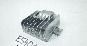 WZMACNIACZ HARMAN MERCEDES W223 W447 A2439008400 3