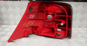 Lampa prawy tył vw golf iv  377421129  0319348204 3