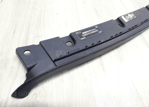 Listwa górna atrapy grilla volvo XC90 ii 31383730 6