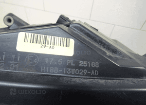 Lampa prawa przód ford fiesta MK8 H1BB-13W029-AD llu 6
