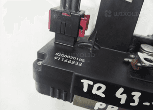 Zamek drzwi przesuwnych prawy trafic ii vivaro a 8200020185 2001-2014 4